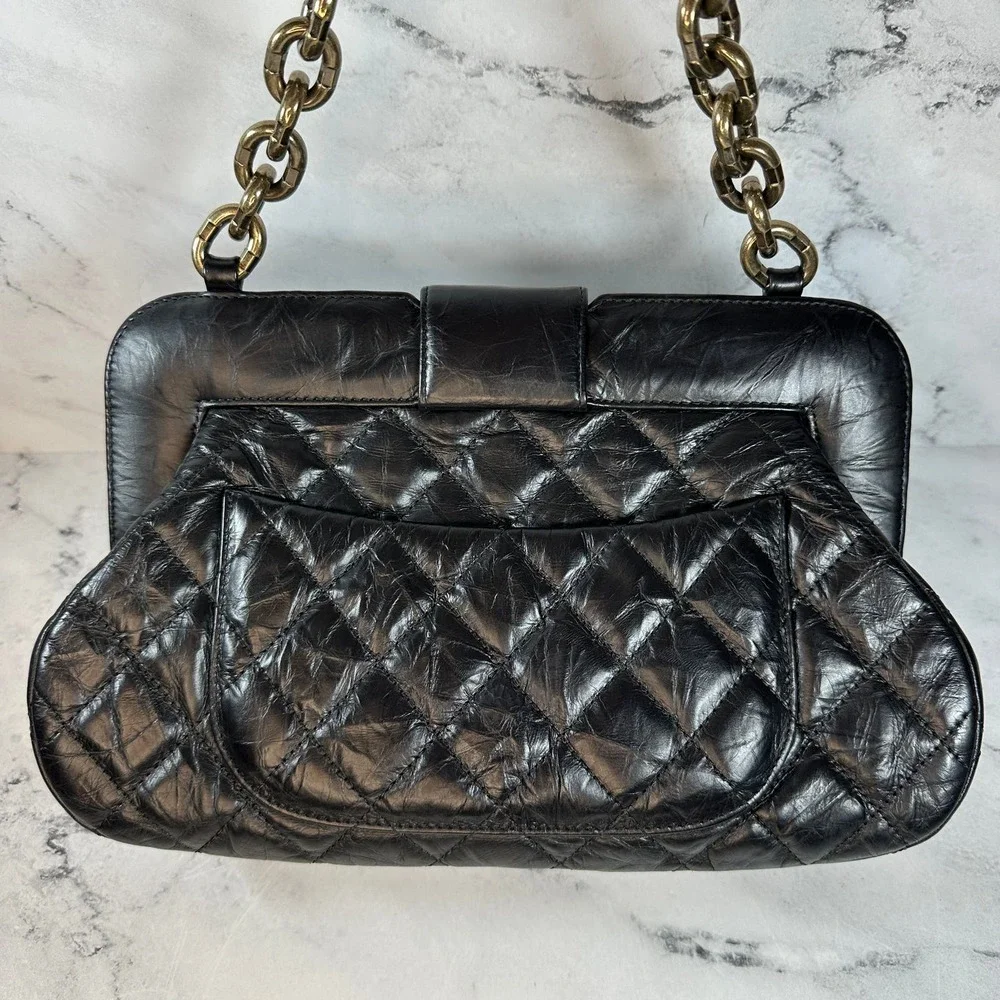 Chanel Frame Shoulder Bag CC Distressed Quilted Leather Black/Gold Thick Chain - Picture 3 of 16